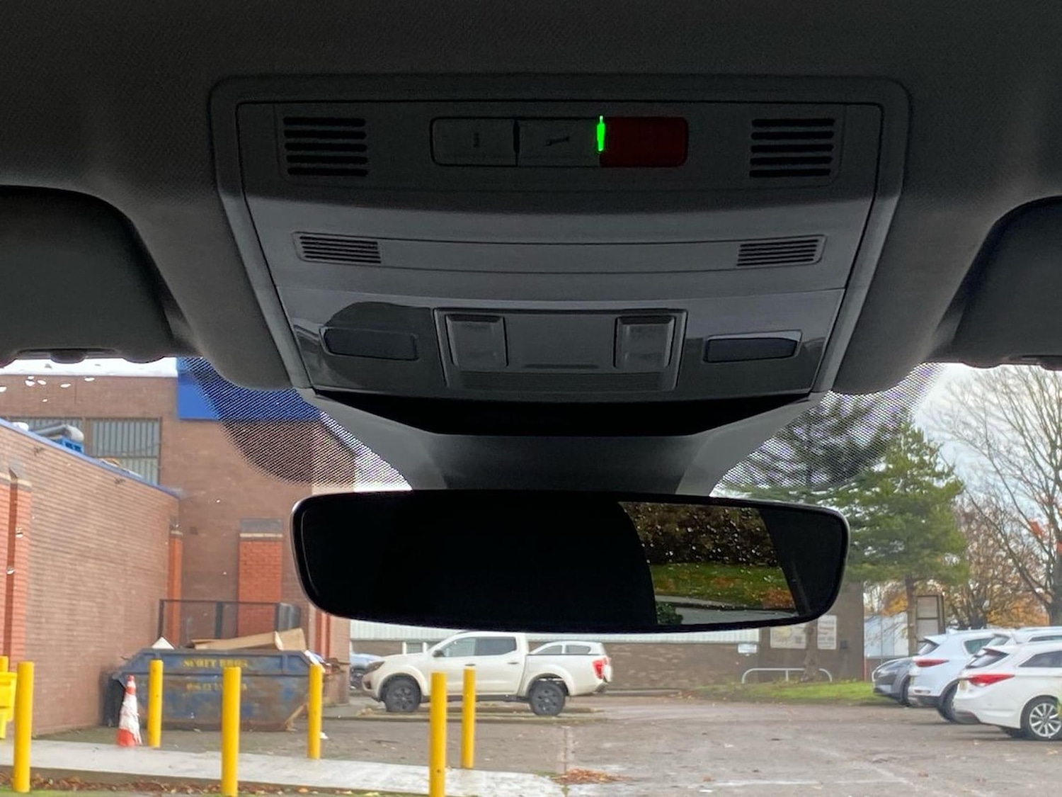 Used Volkswagen T-Roc 2023 for sale - 76490645: Photo 14