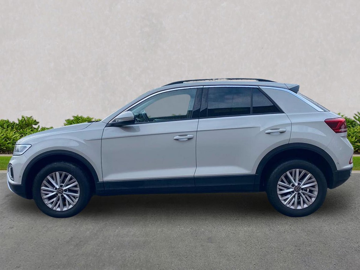 Used Volkswagen T-Roc 2023 for sale - 76490645: Photo 19