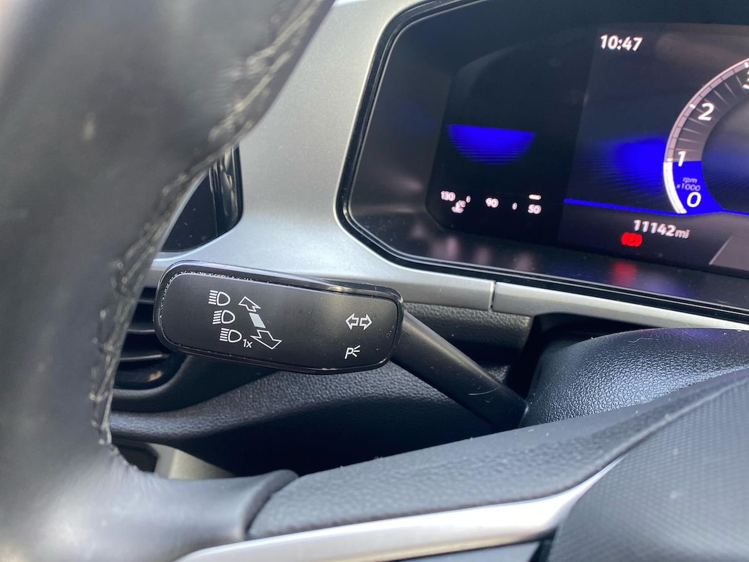 Used Volkswagen T-Roc 2023 for sale - 76490645: Photo 28