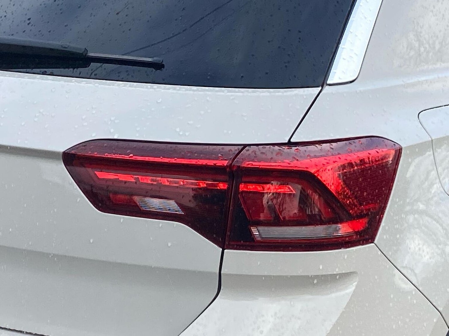 Used Volkswagen T-Roc 2023 for sale - 76490645: Photo 34