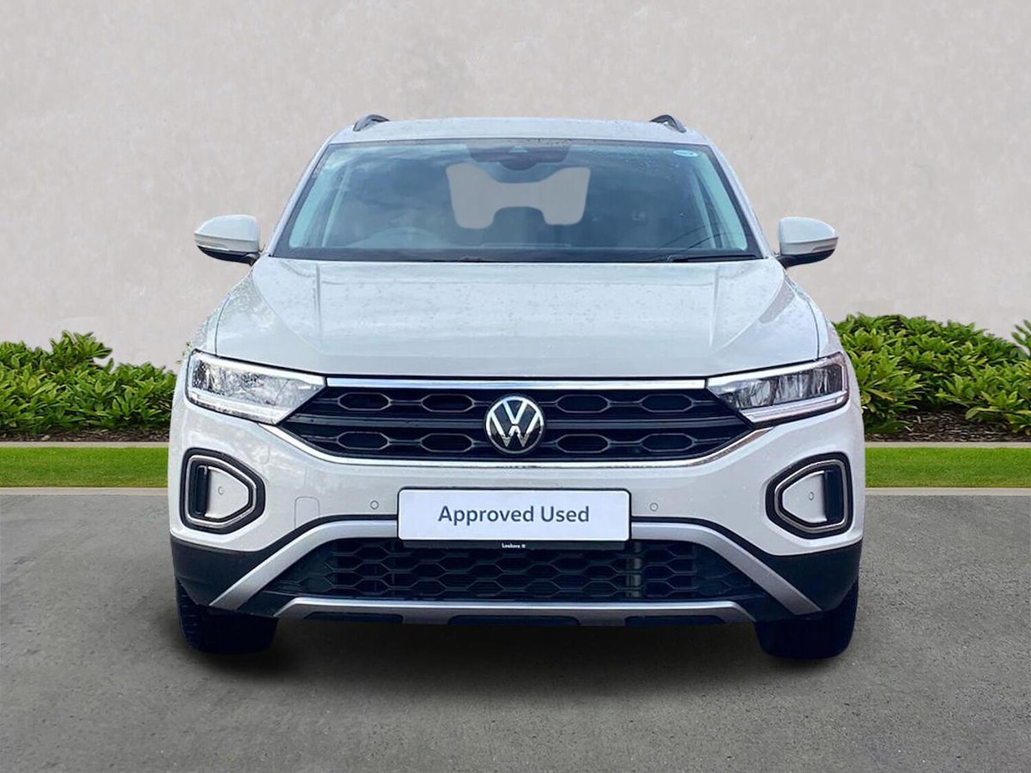 Used Volkswagen T-Roc 2023 for sale - 76490645: Photo 5