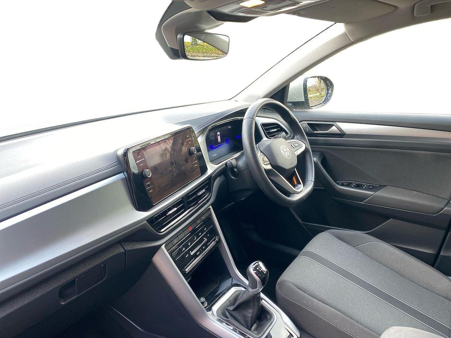 Used Volkswagen T-Roc 2023 for sale - 76490645: Photo 7