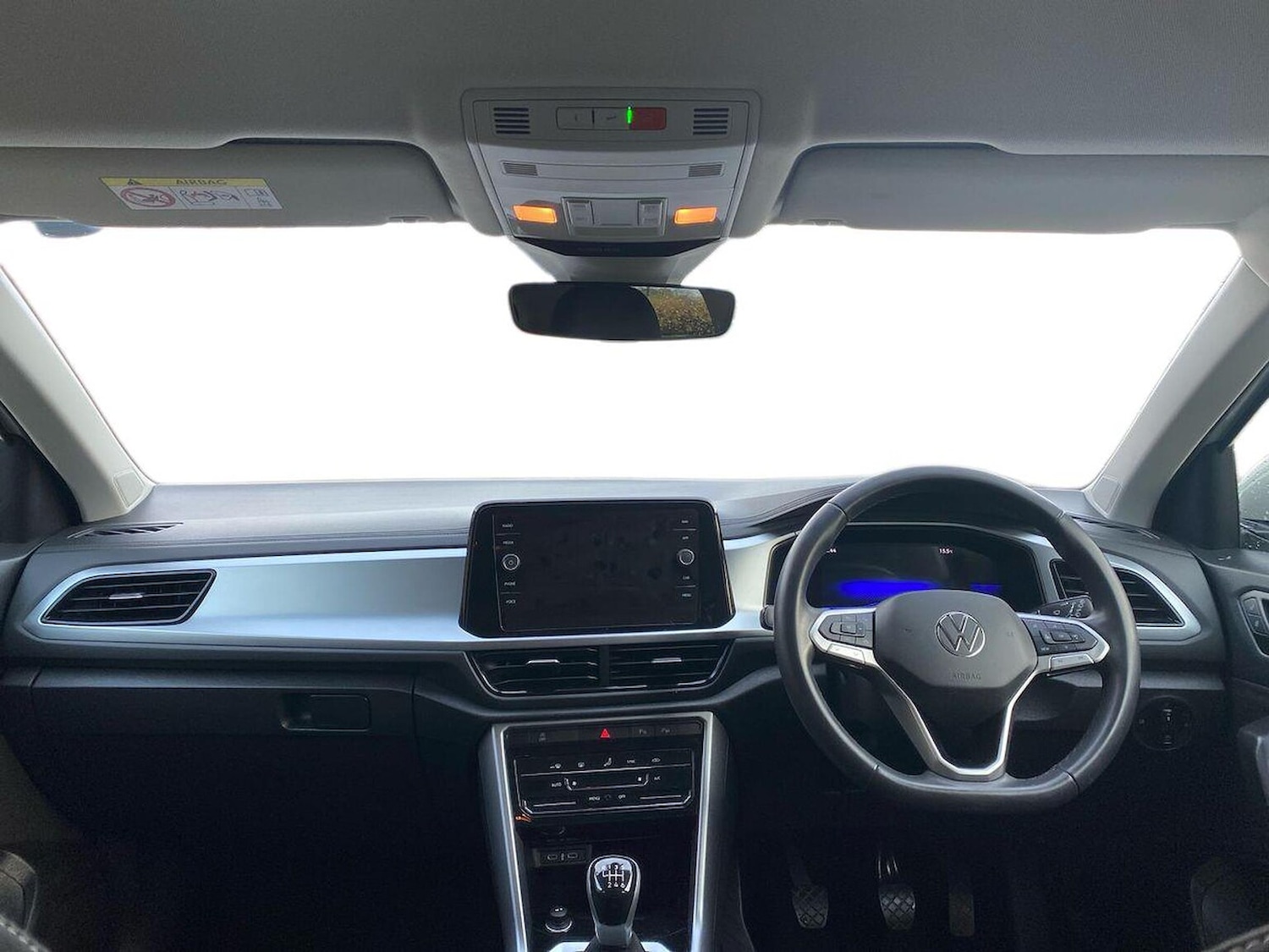 Used Volkswagen T-Roc 2023 for sale - 76490645: Photo 8