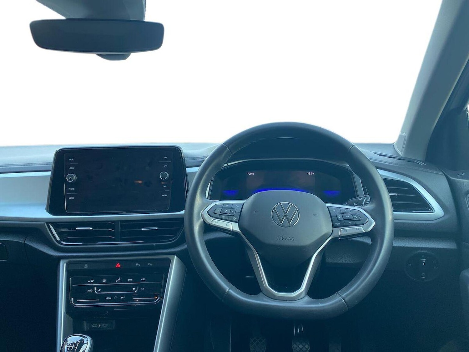 Used Volkswagen T-Roc 2023 for sale - 76490645: Photo 9