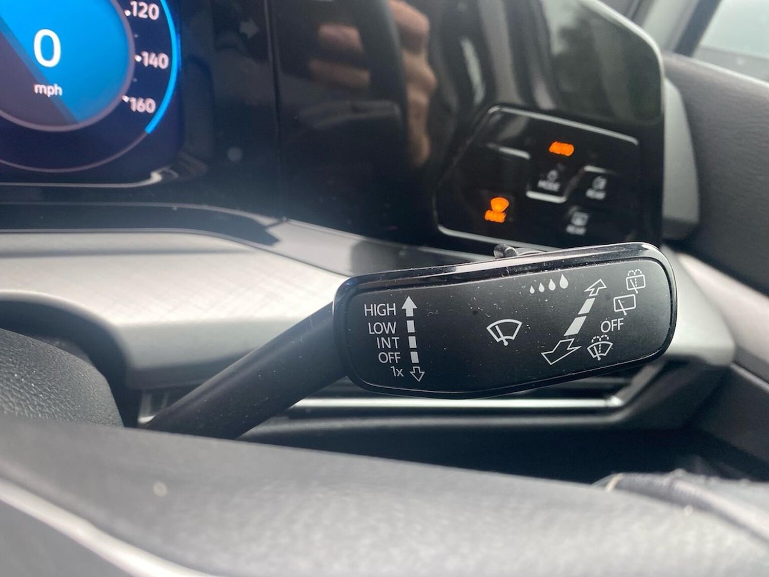 Used Volkswagen Golf 2020 for sale - 76859253: Photo 28