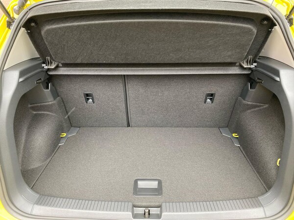 Used Volkswagen T-Cross 2025 for sale - 76149690: Photo 17