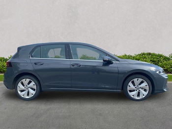 Used Volkswagen Golf 2025 for sale - 78944920: Photo