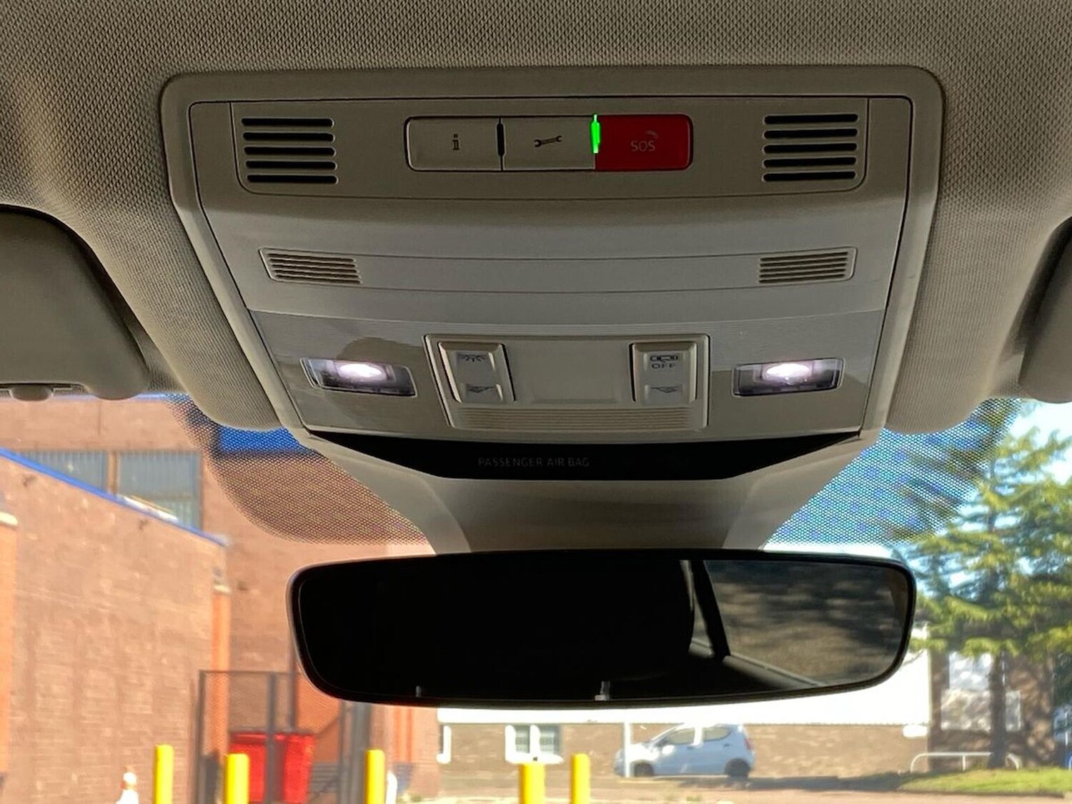 Used Volkswagen T-Roc 2024 for sale - 76030345: Photo 14