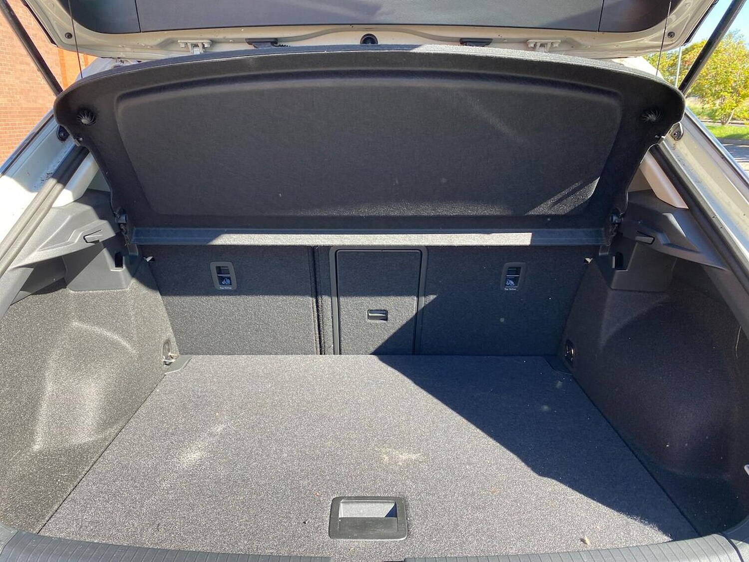 Used Volkswagen T-Roc 2024 for sale - 76030345: Photo 17