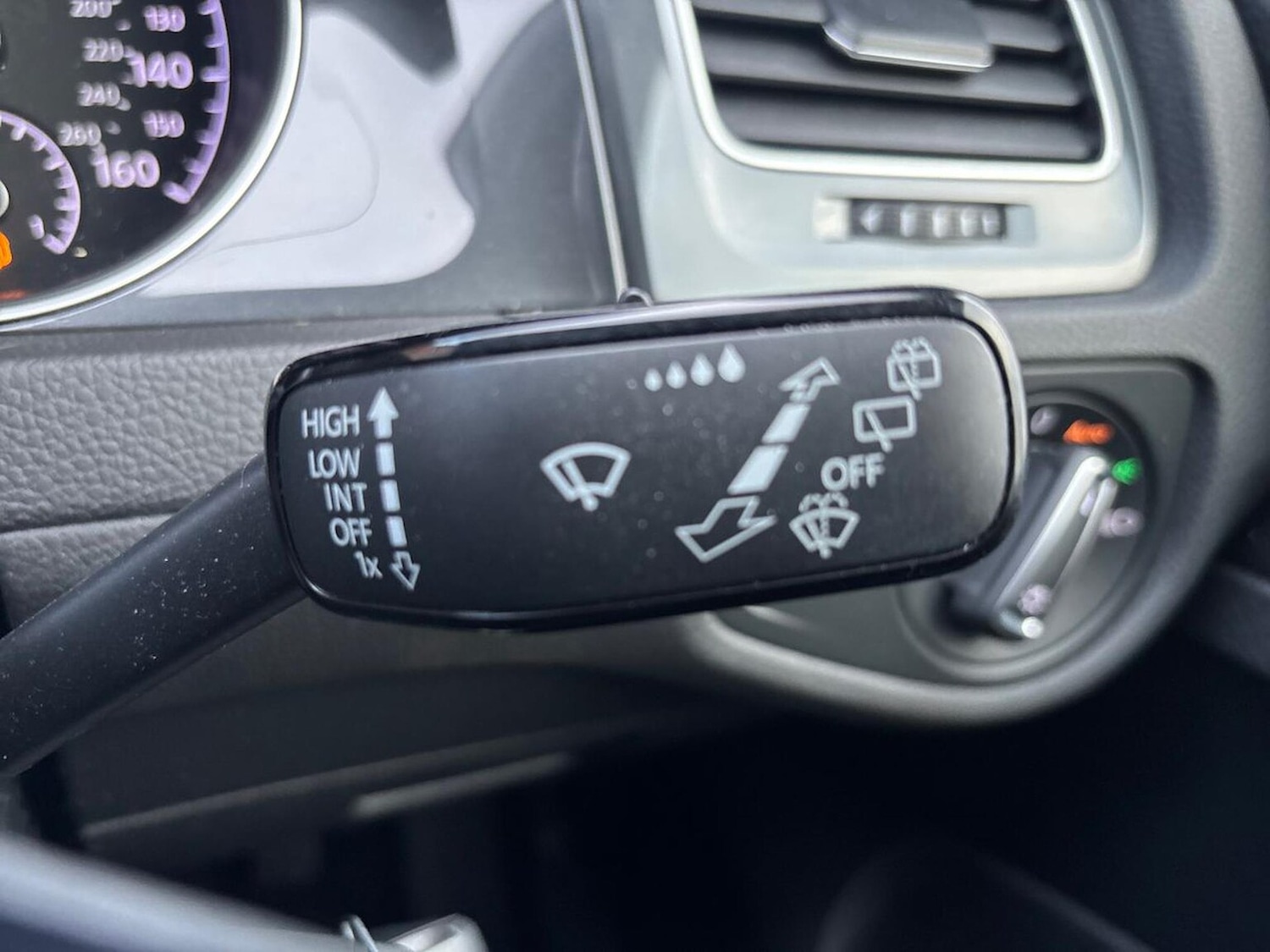 Used Volkswagen Golf 2020 for sale - 76830643: Photo 27