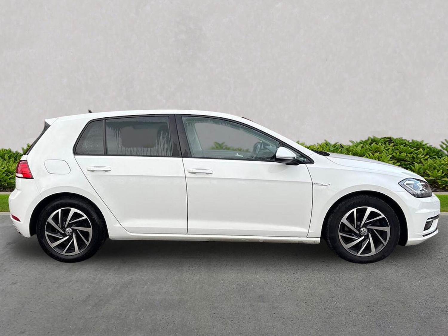 Used Volkswagen Golf 2020 for sale - 76830643: Photo 3