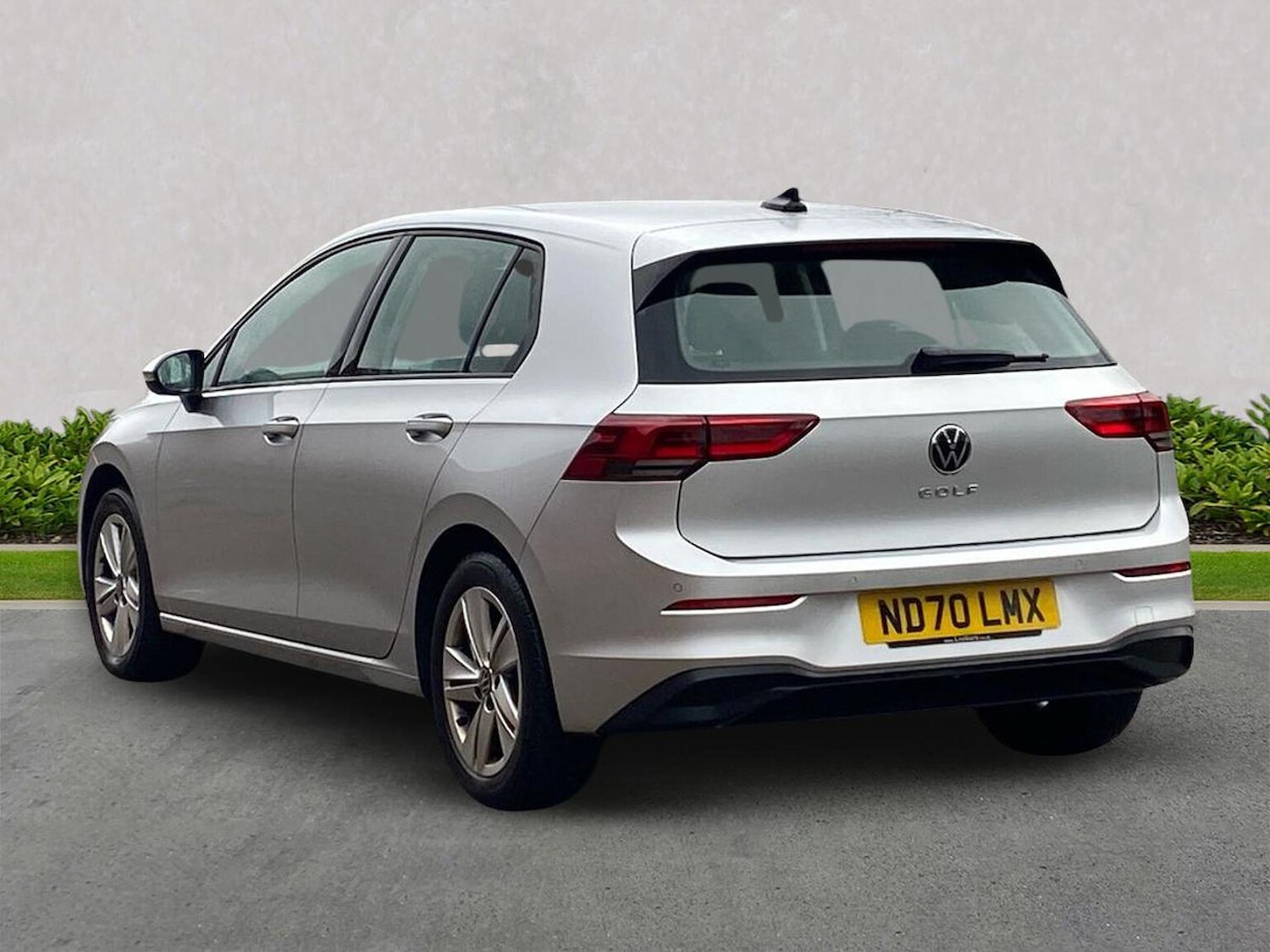 Used Volkswagen Golf 2020 for sale - 77077334: Photo 2
