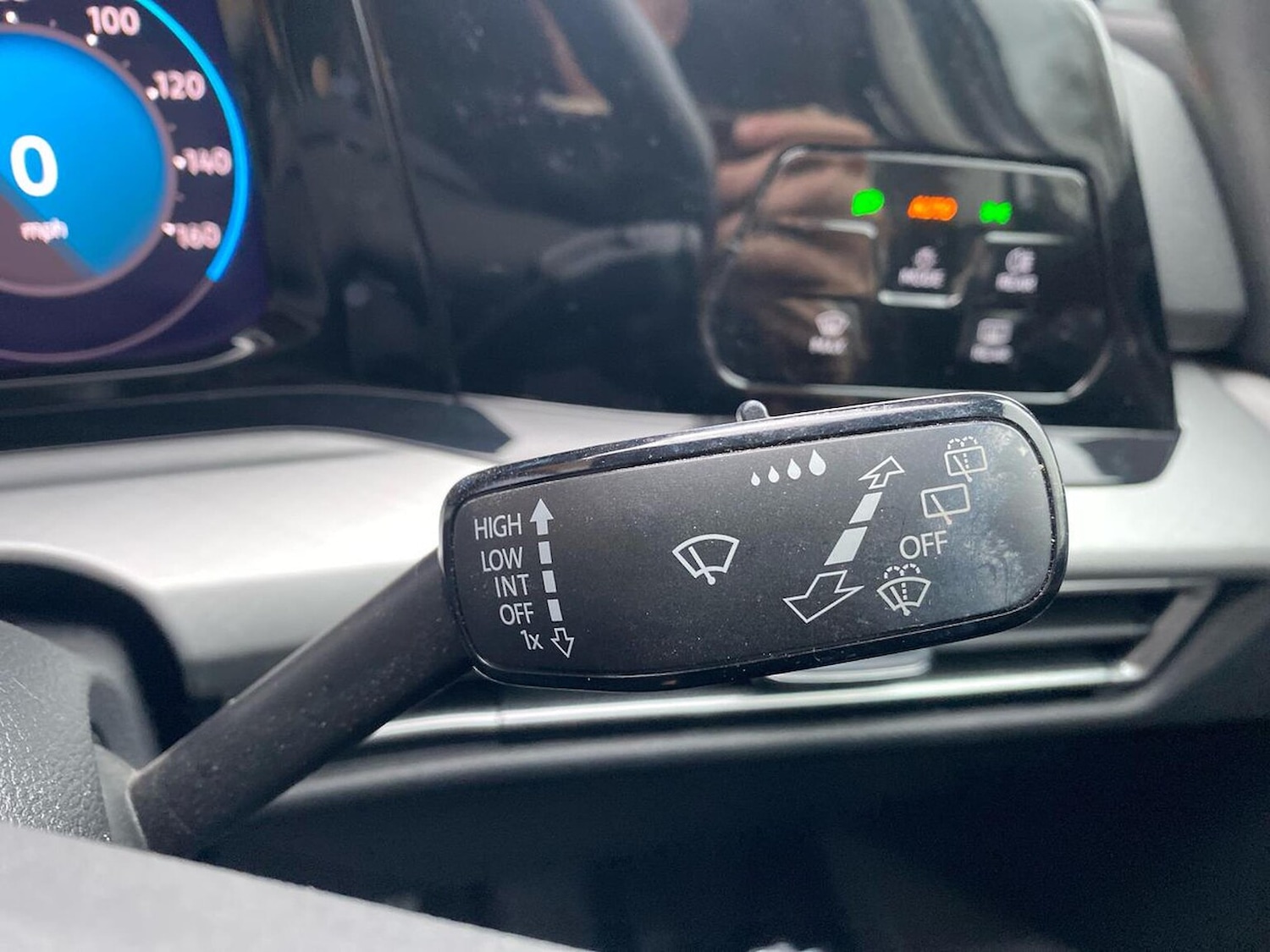 Used Volkswagen Golf 2020 for sale - 77077334: Photo 28