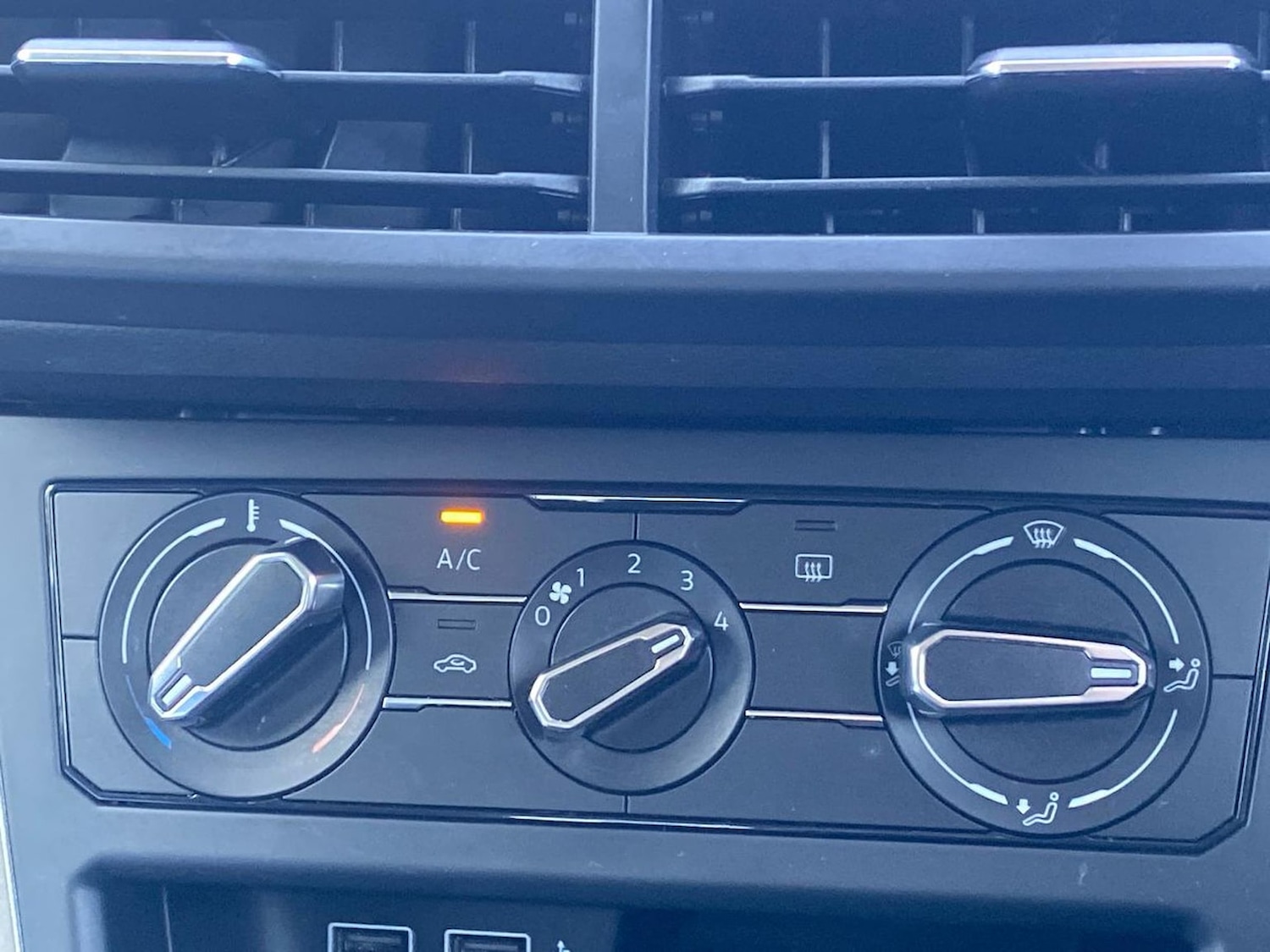 Used Volkswagen Polo 2018 for sale - 78195339: Photo 12