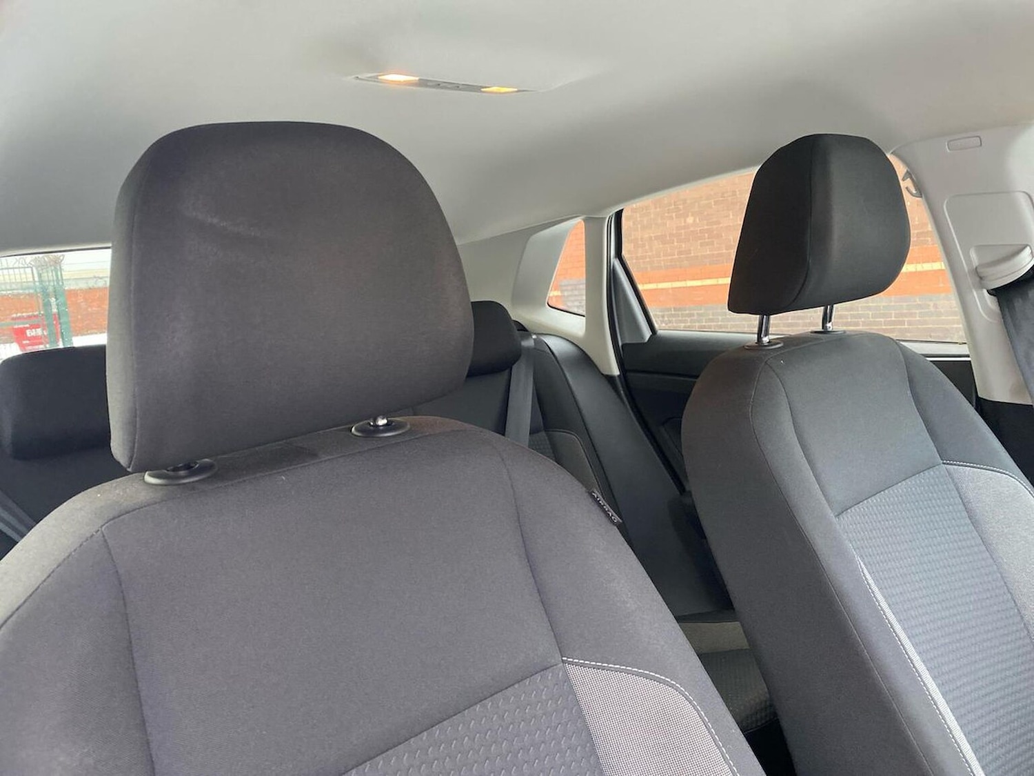 Used Volkswagen Polo 2024 for sale - 77488008: Photo 30