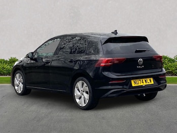Used Volkswagen Golf 2024 for sale - 78060609: Photo