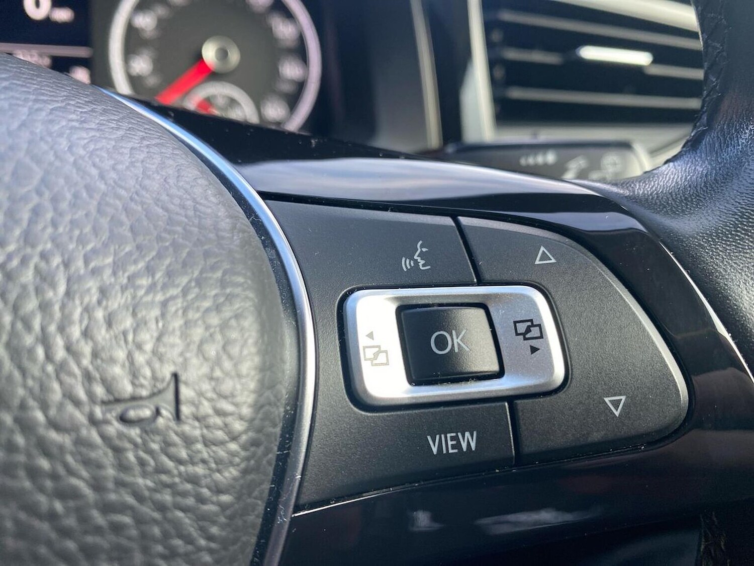 Used Volkswagen Polo 2019 for sale - 76477303: Photo 24