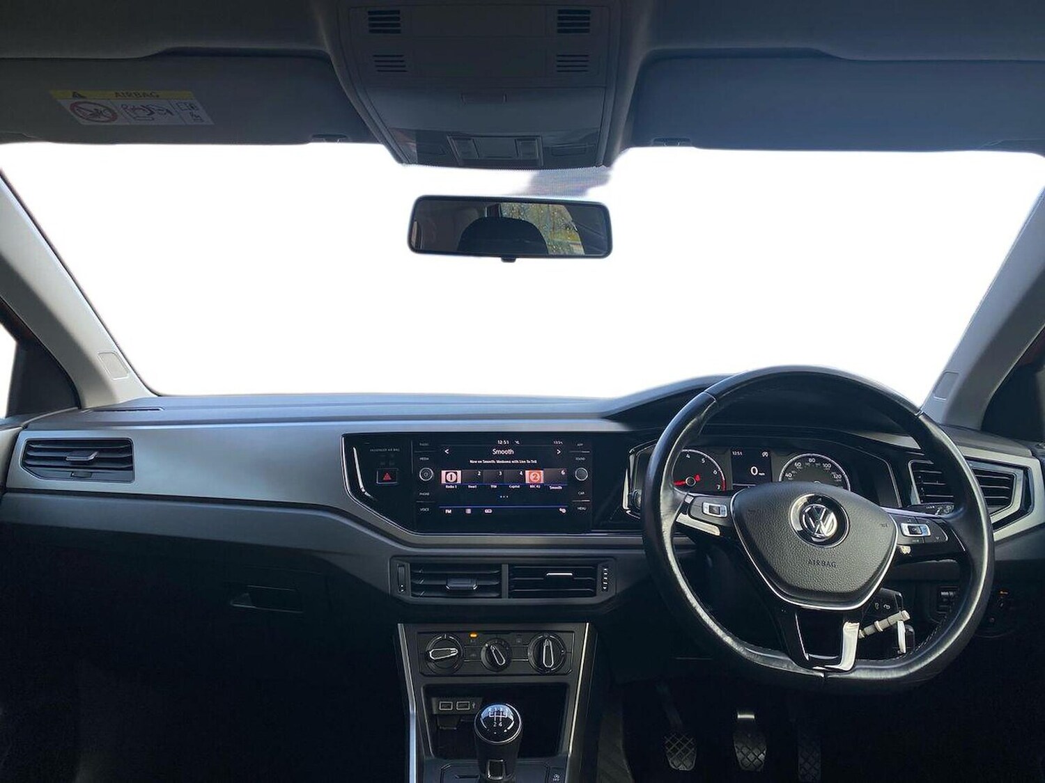 Used Volkswagen Polo 2019 for sale - 76477303: Photo 8