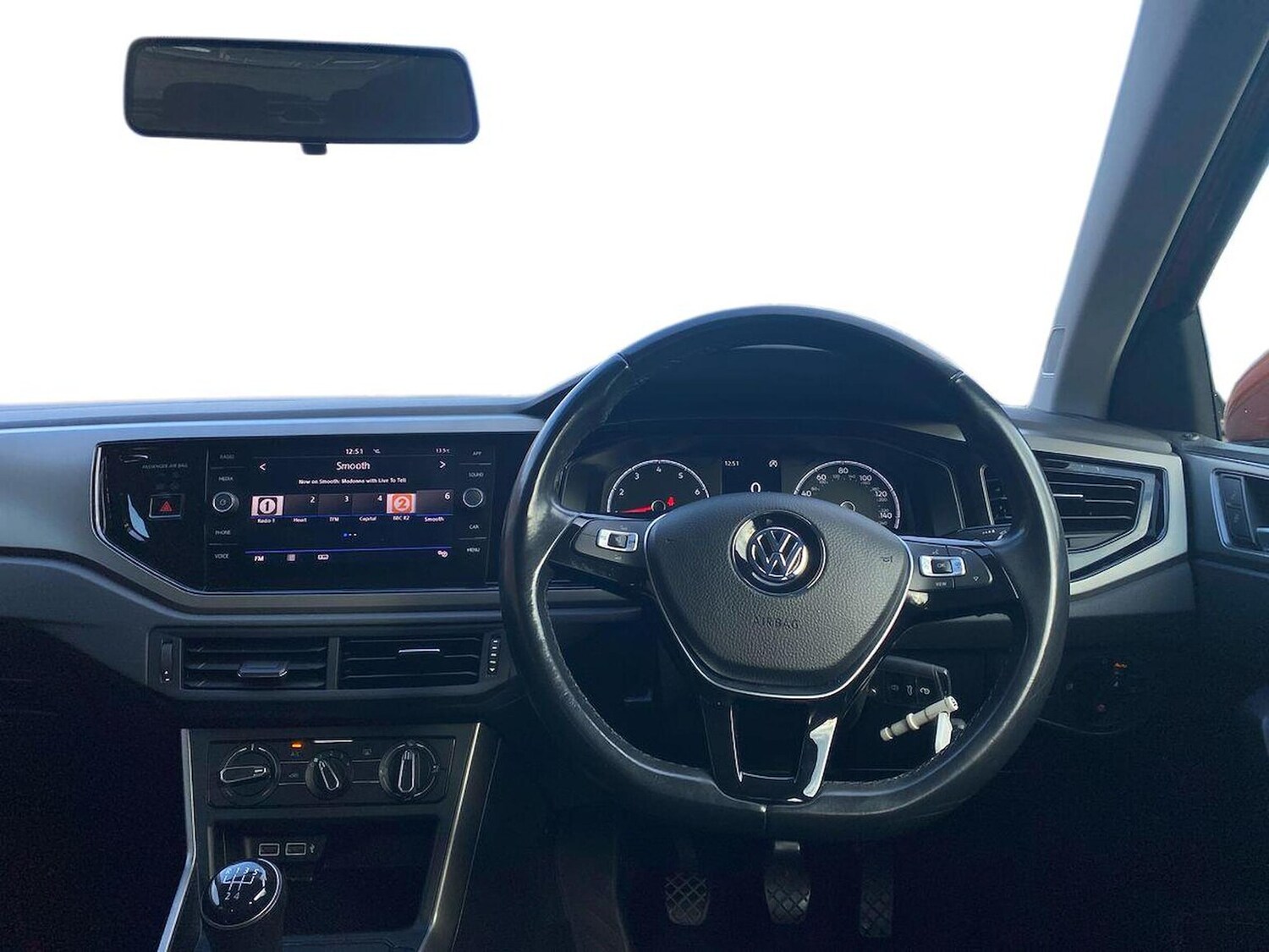 Used Volkswagen Polo 2019 for sale - 76477303: Photo 9