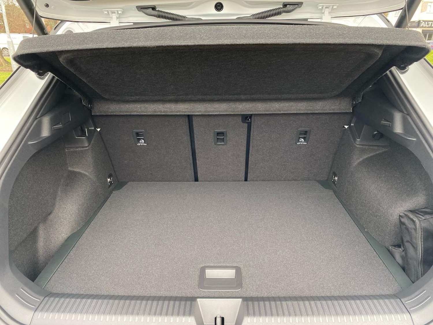 Used Volkswagen T-Roc 2026 for sale - 78195431: Photo 17