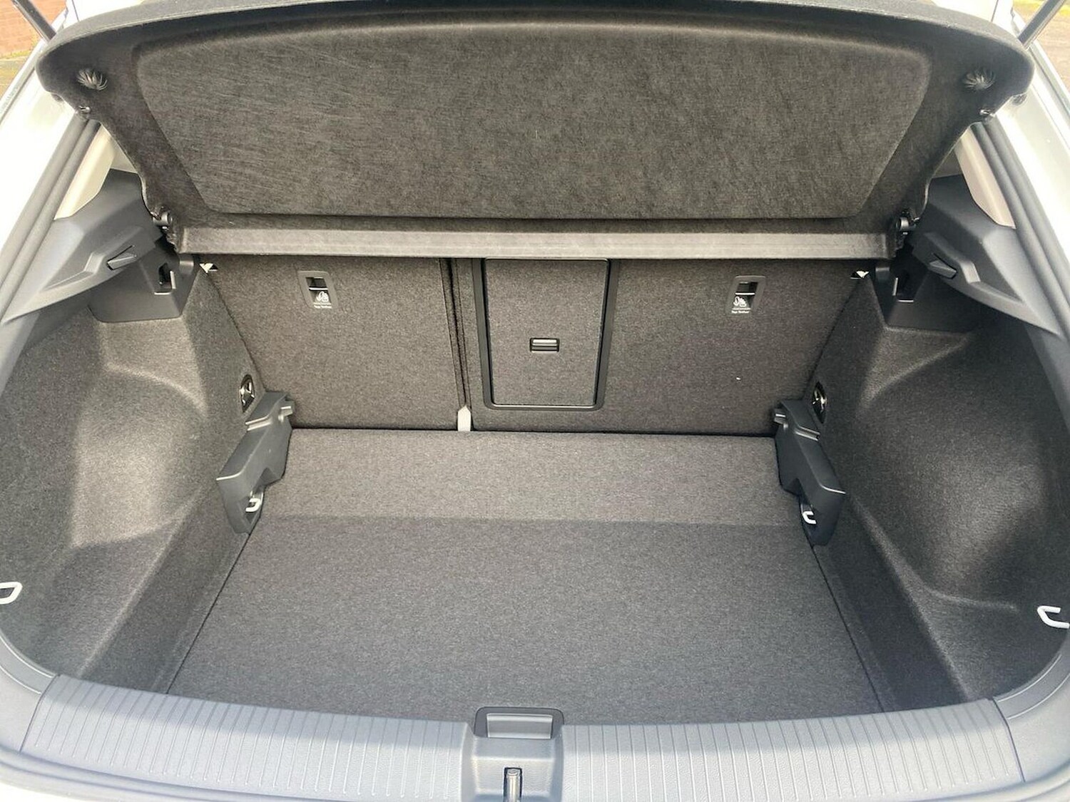 Used Volkswagen T-Roc 2025 for sale - 78195570: Photo 17