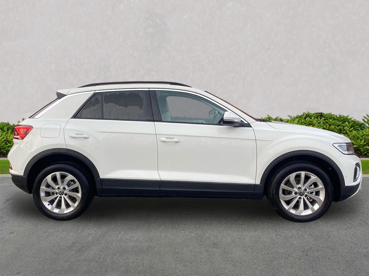 Used Volkswagen T-Roc 2025 for sale - 78195570: Photo 3