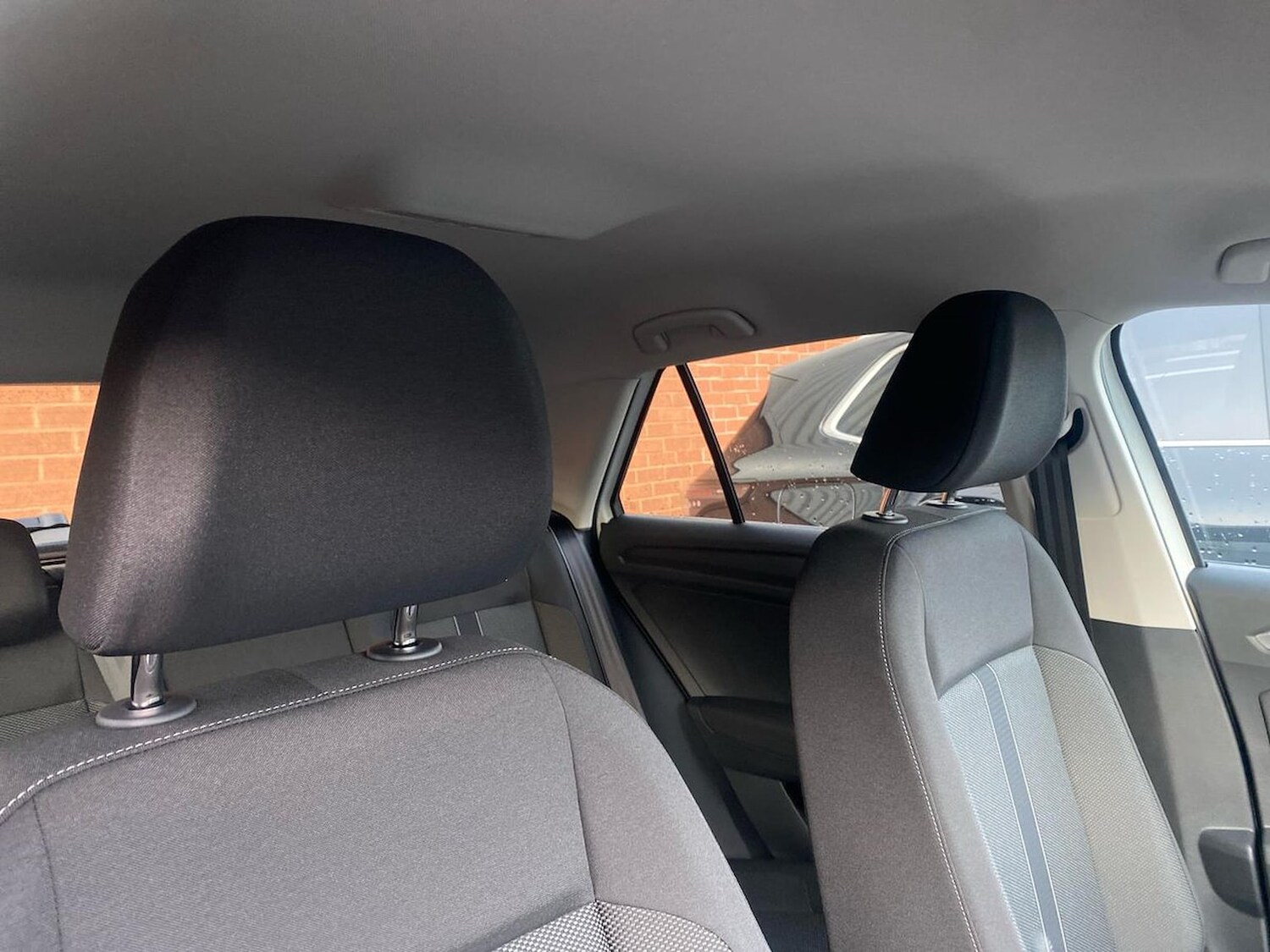 Used Volkswagen T-Roc 2025 for sale - 78195570: Photo 30