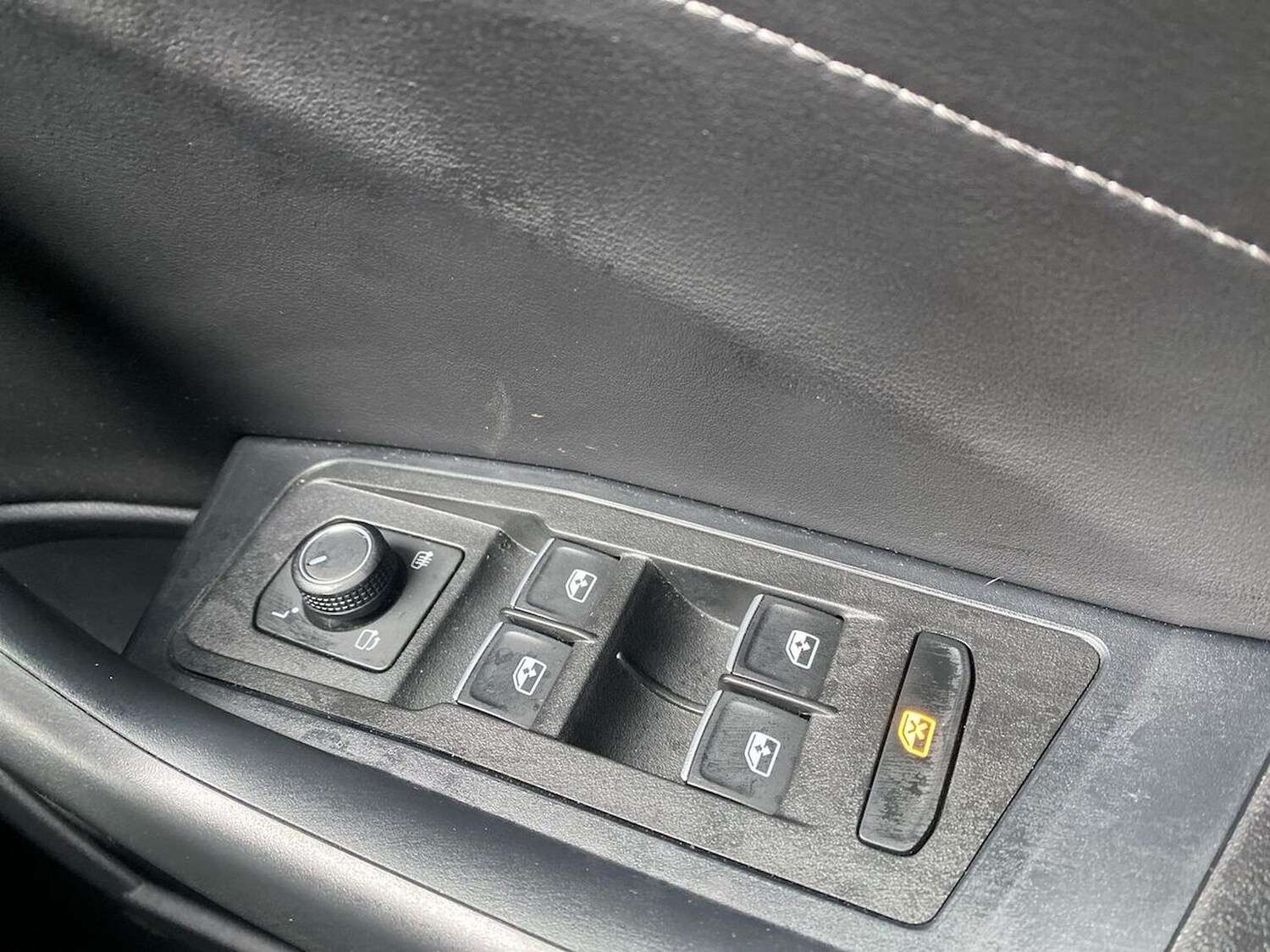 Used Volkswagen T-Roc 2025 for sale - 78070633: Photo 21