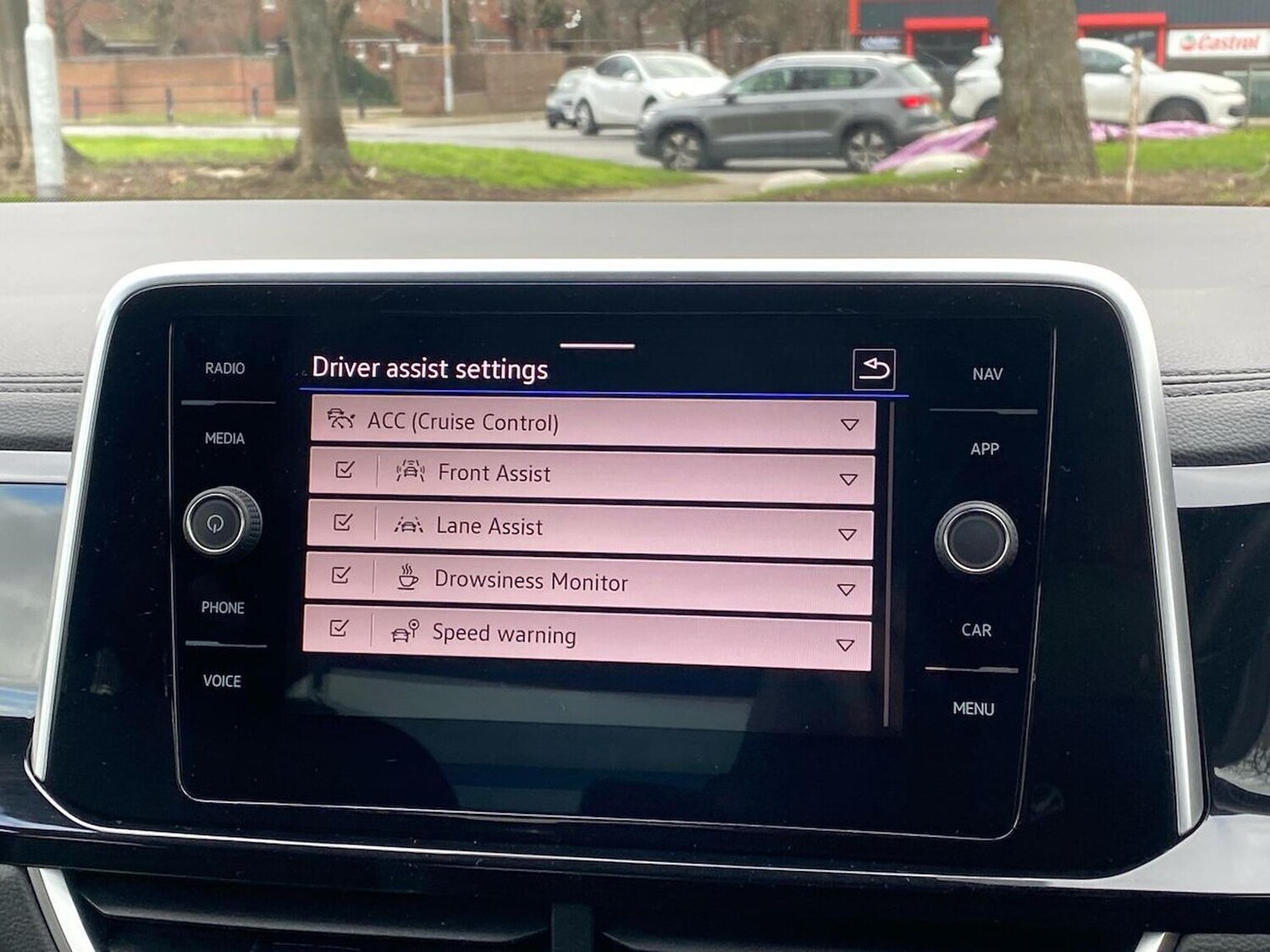 Used Volkswagen T-Roc 2025 for sale - 78070633: Photo 22