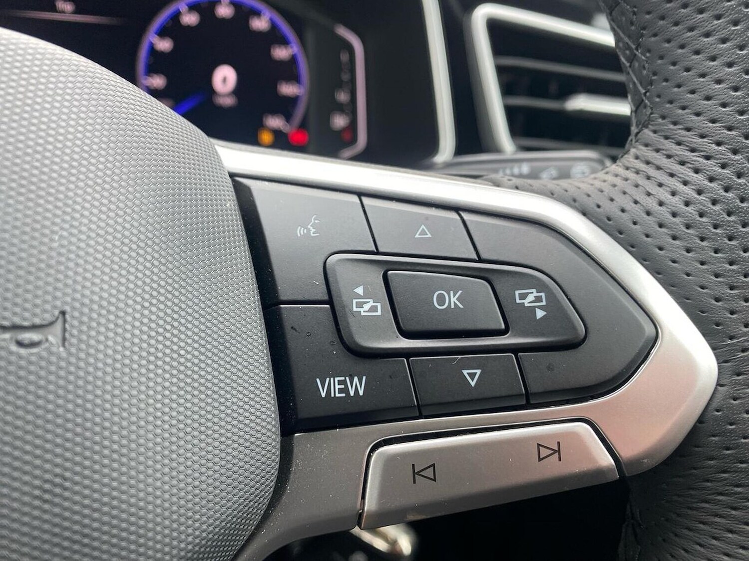 Used Volkswagen T-Roc 2025 for sale - 78070633: Photo 26