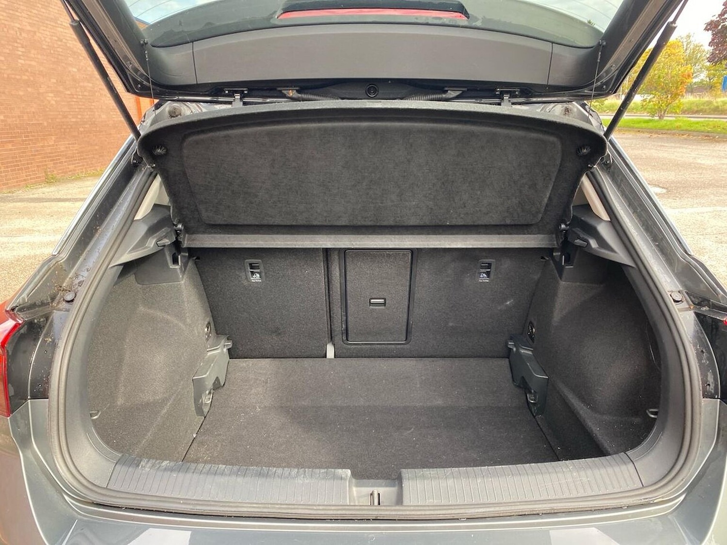 Used Volkswagen T-Roc 2022 for sale - 76149703: Photo 17