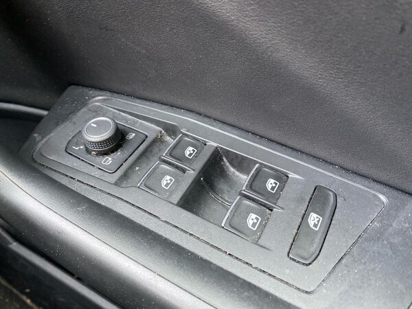 Used Volkswagen T-Roc 2022 for sale - 76149703: Photo 21