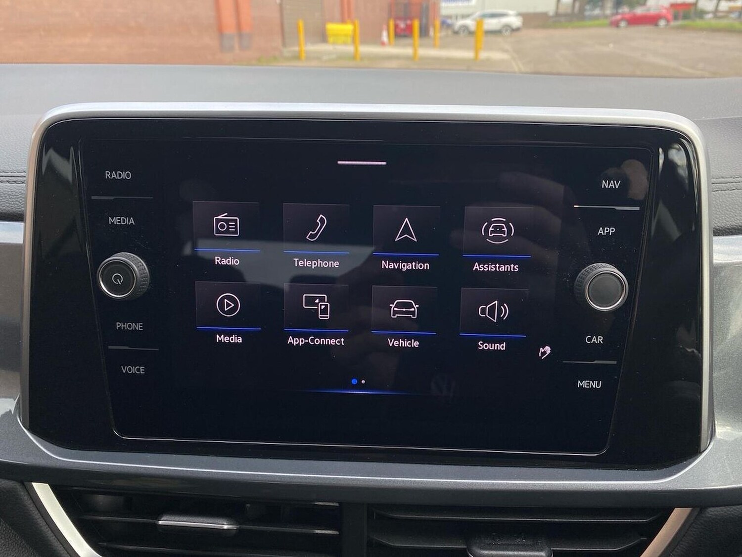 Used Volkswagen T-Roc 2022 for sale - 76149703: Photo 25