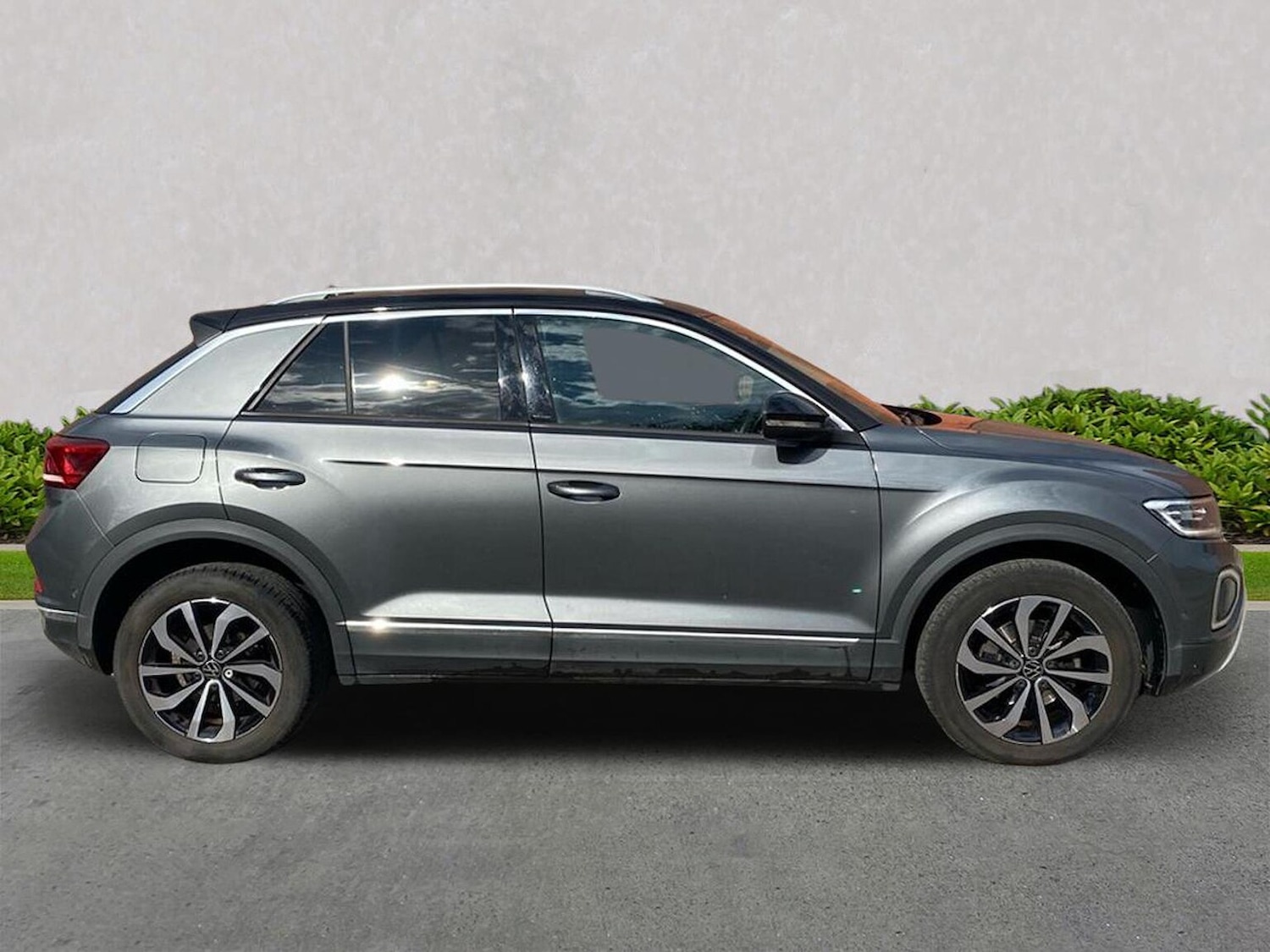 Used Volkswagen T-Roc 2022 for sale - 76149703: Photo 3