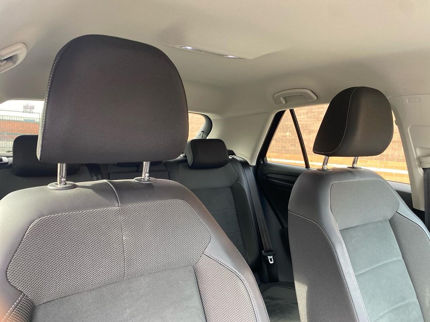 Used Volkswagen T-Roc 2022 for sale - 76149703: Photo 31