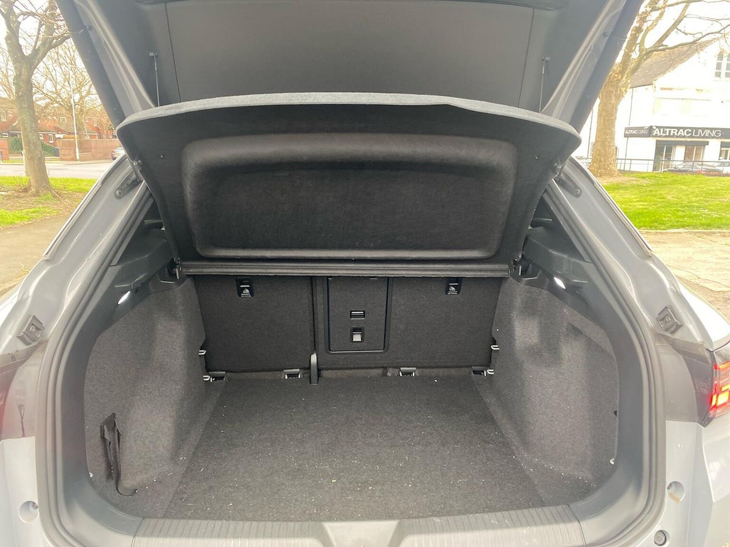 Used Volkswagen ID.4 2024 for sale - 78098336: Photo 17