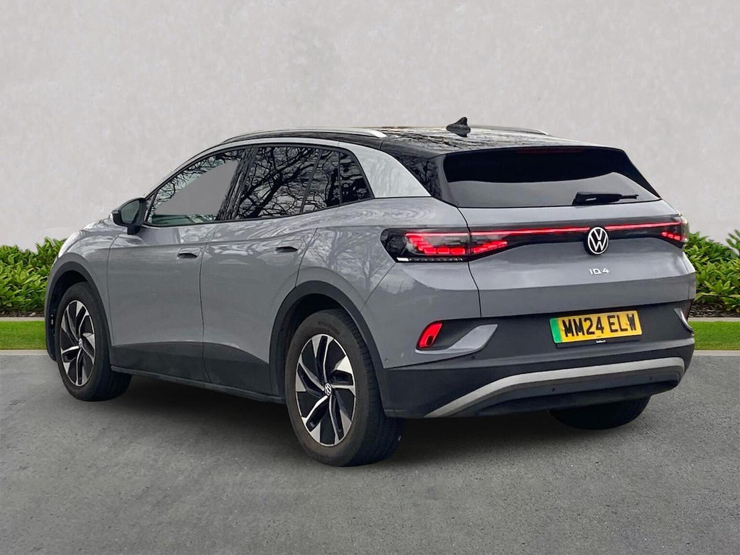 Used Volkswagen ID.4 2024 for sale - 78098336: Photo 2