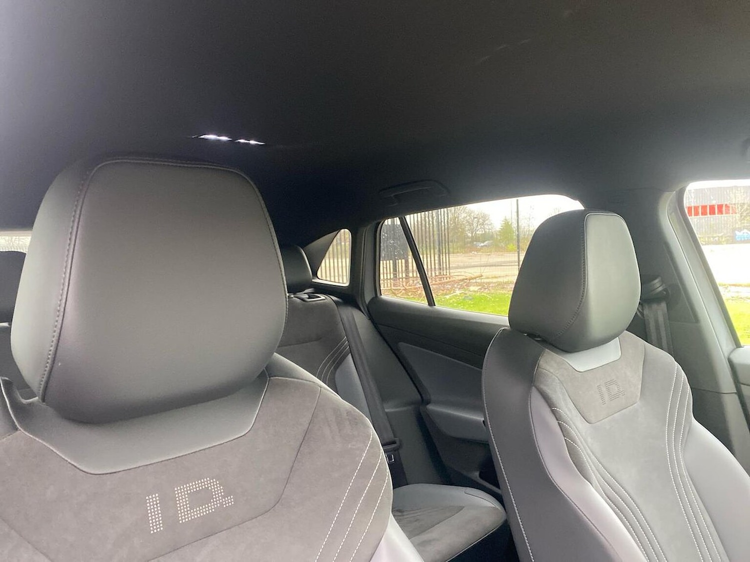 Used Volkswagen ID.4 2024 for sale - 78098336: Photo 31