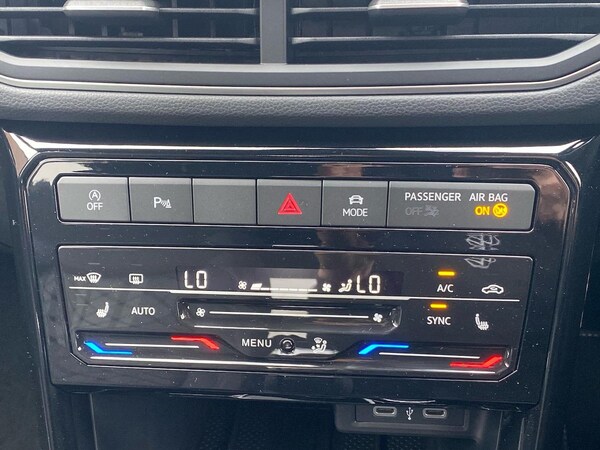 Used Volkswagen T-Cross 2025 for sale - 76149708: Photo 12