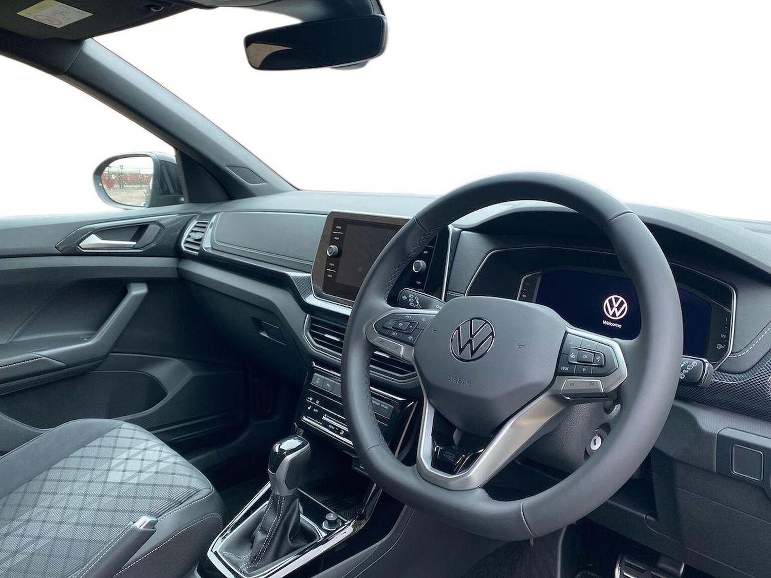 Used Volkswagen T-Cross 2025 for sale - 76149708: Photo 15