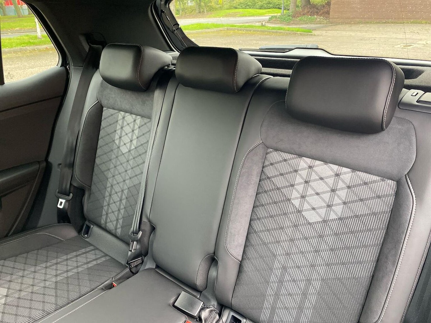 Used Volkswagen T-Cross 2025 for sale - 76149708: Photo 16