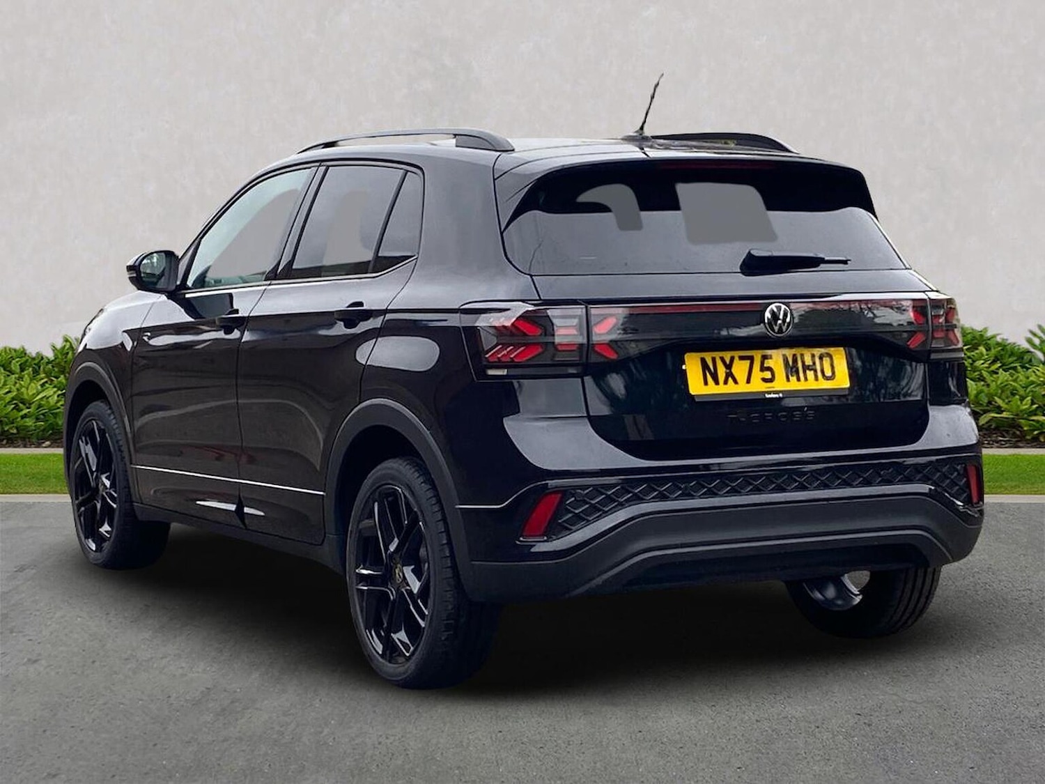 Used Volkswagen T-Cross 2025 for sale - 76149708: Photo 2