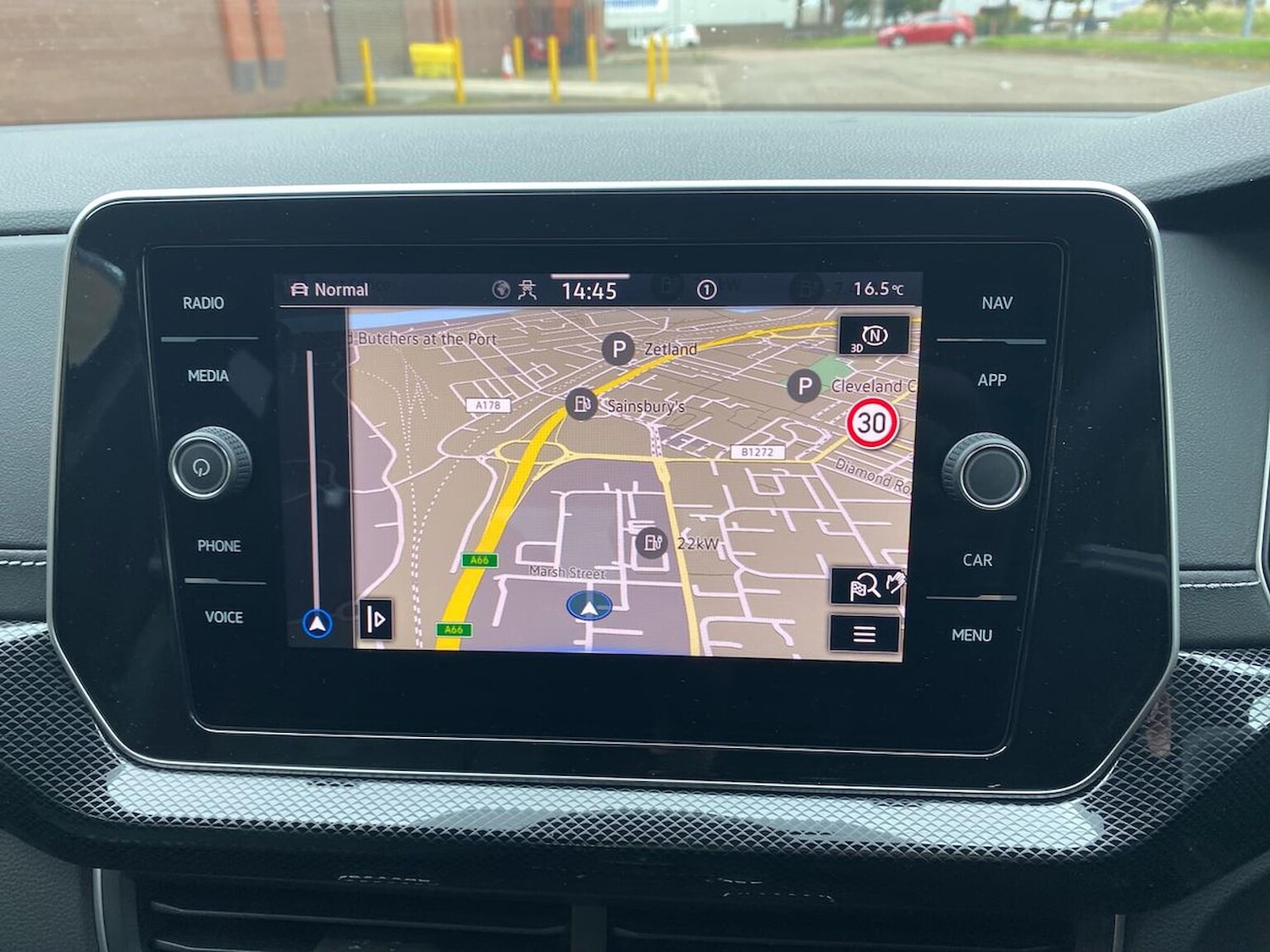 Used Volkswagen T-Cross 2025 for sale - 76149708: Photo 24