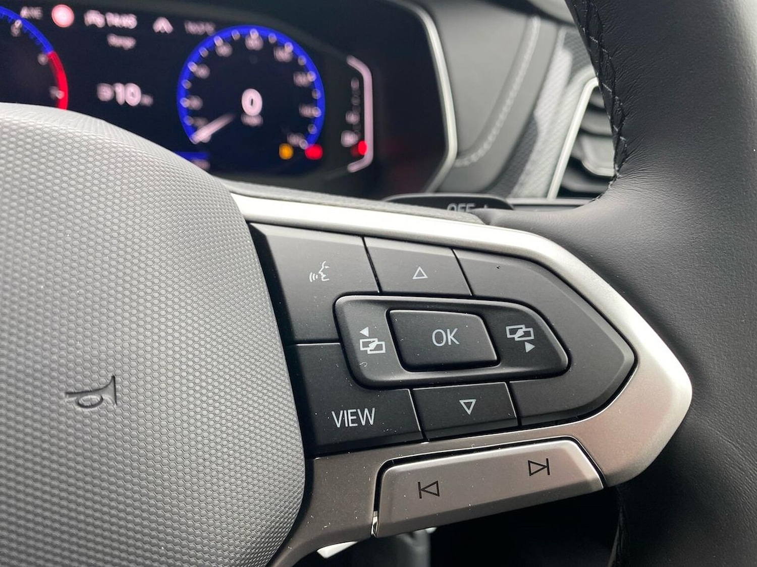 Used Volkswagen T-Cross 2025 for sale - 76149708: Photo 26