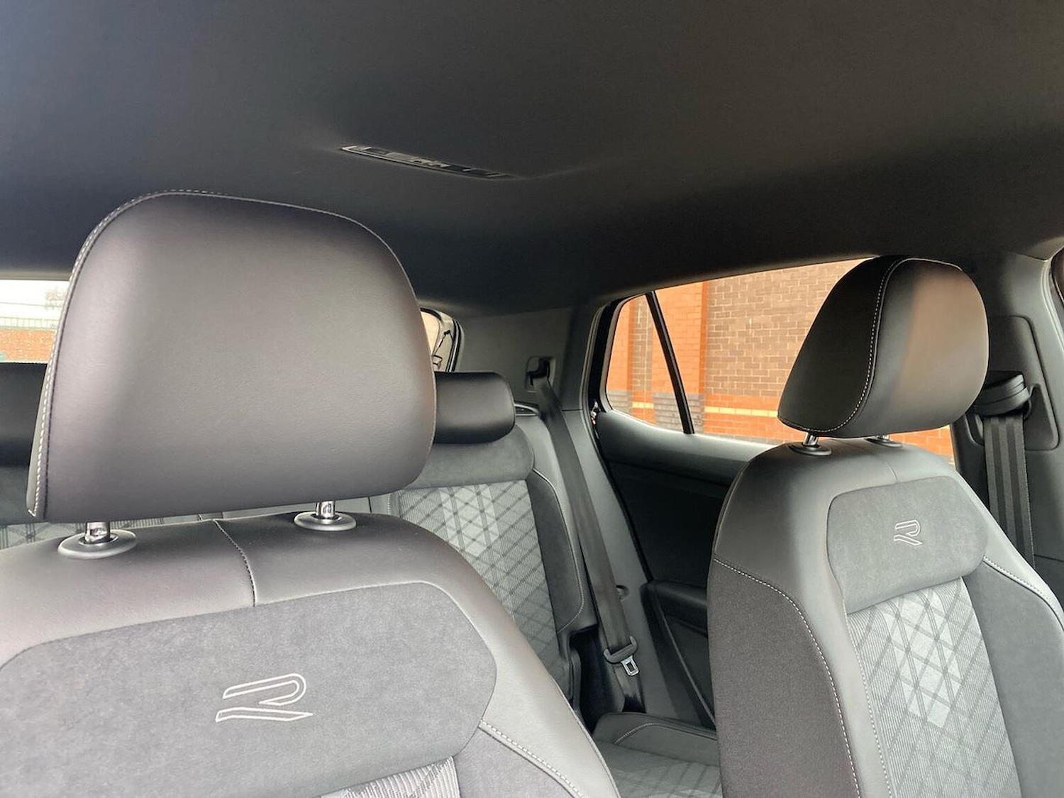 Used Volkswagen T-Cross 2025 for sale - 76149708: Photo 31