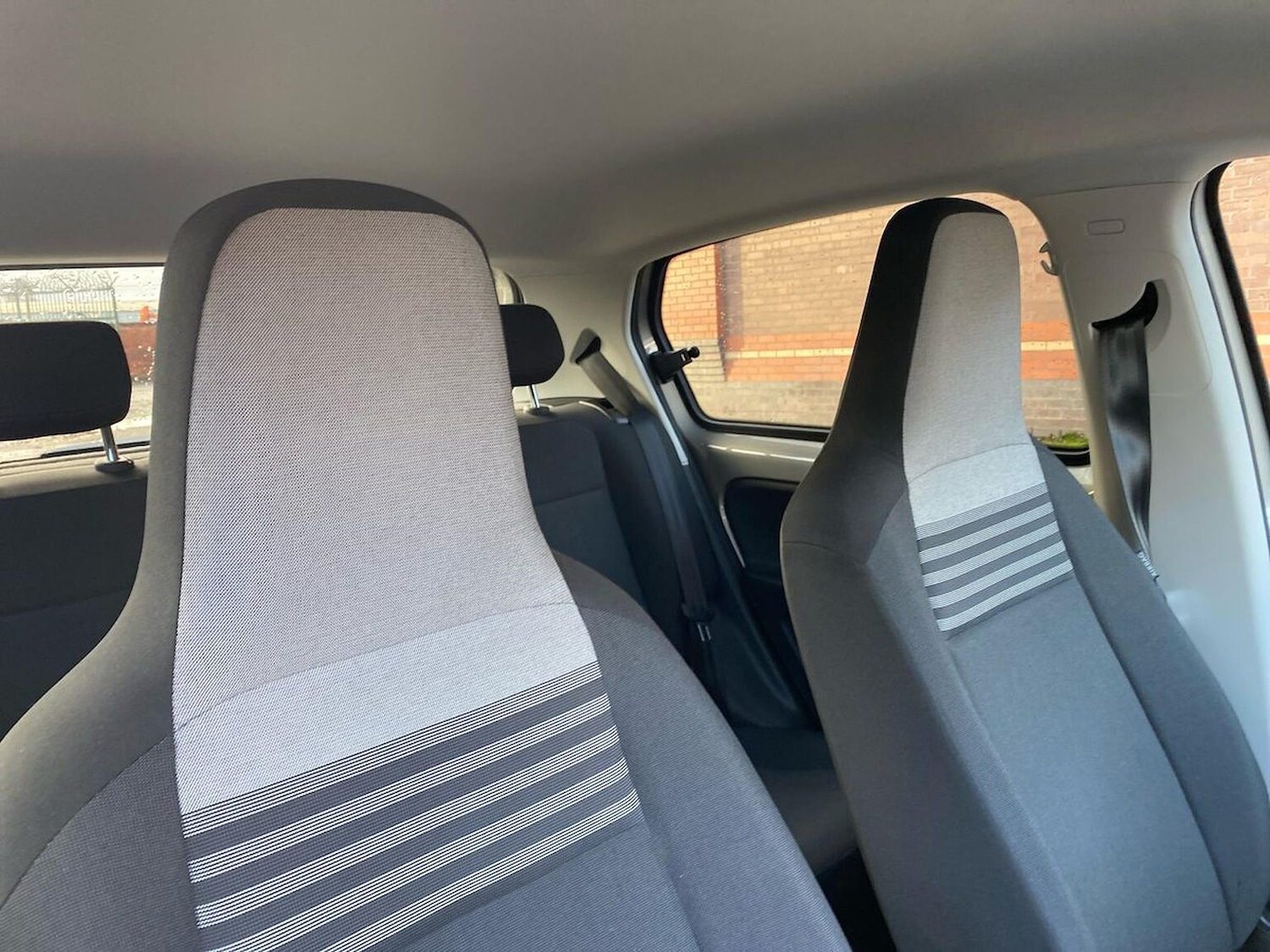 Used Volkswagen up! 2021 for sale - 76687314: Photo 26