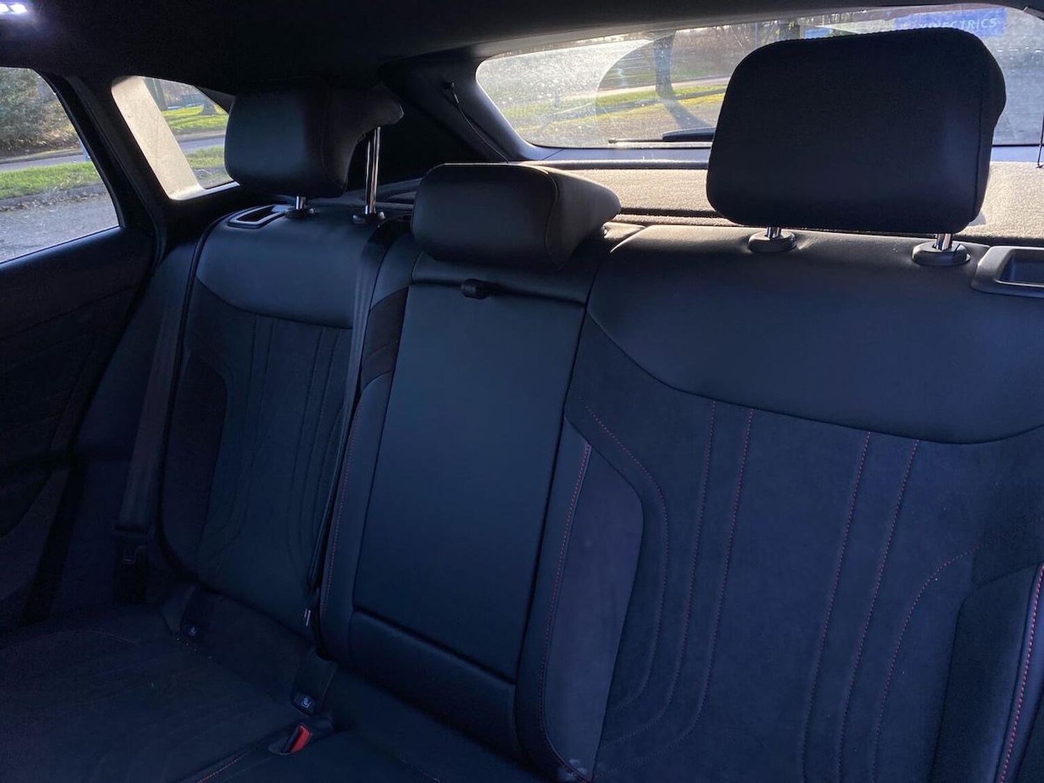 Used Volkswagen ID.4 2024 for sale - 76920121: Photo 16