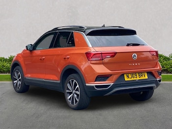 Used Volkswagen T-Roc 2019 for sale - 79342500: Photo