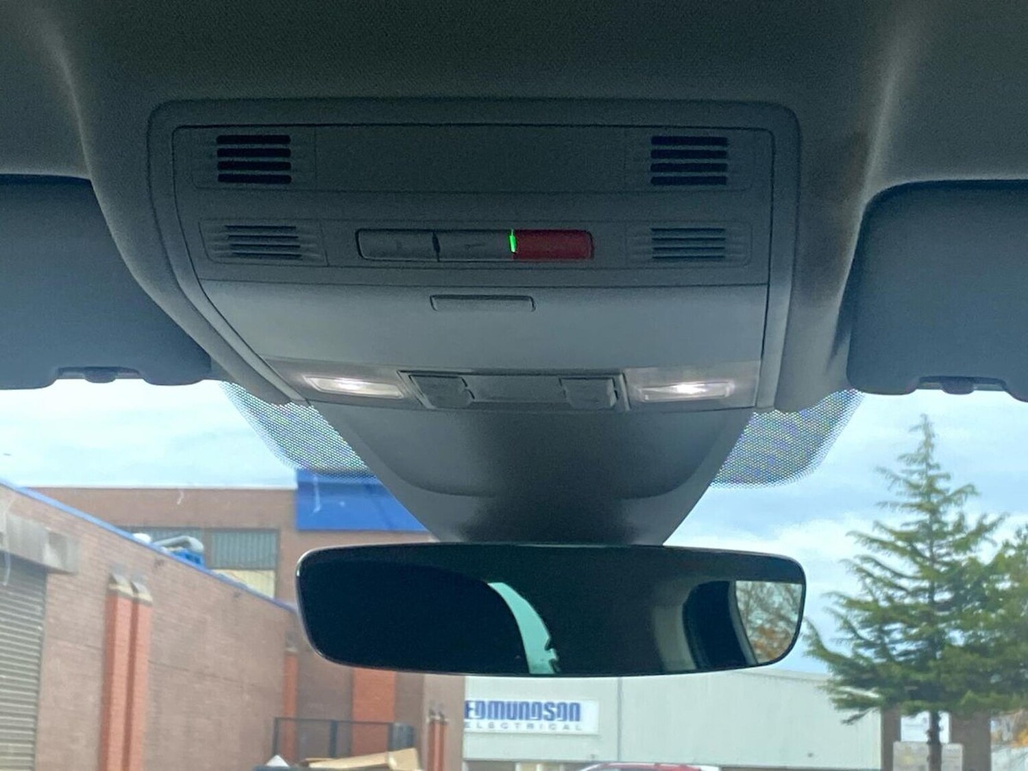 Used Volkswagen Tiguan 2021 for sale - 76490651: Photo 14