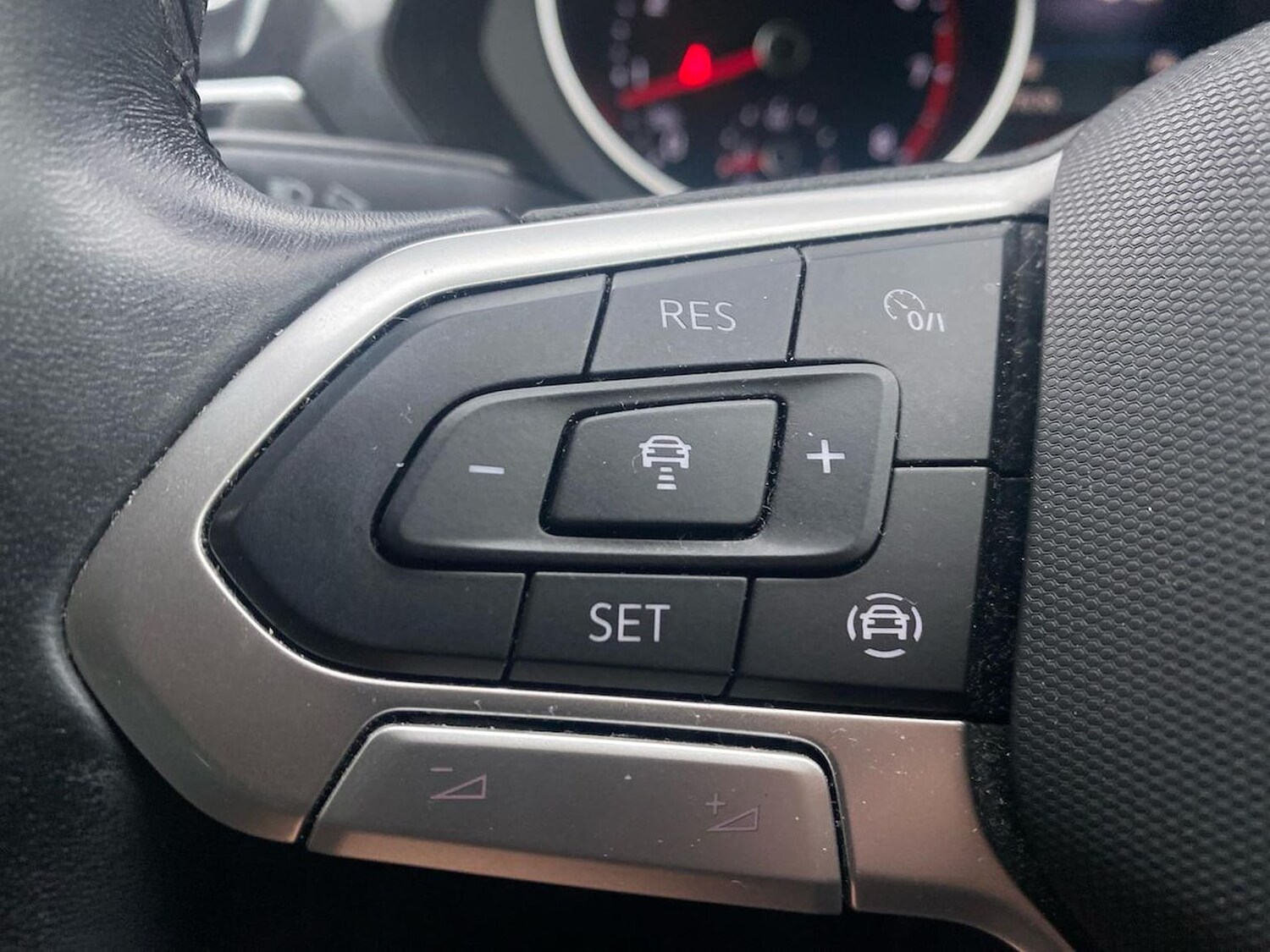 Used Volkswagen Tiguan 2021 for sale - 76490651: Photo 27